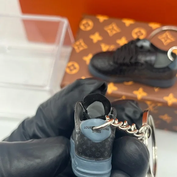Louis Vuitton Air Force 1 Mini Sneaker Keychain Set w/ box, bag,and display case - Picture 3 of 8